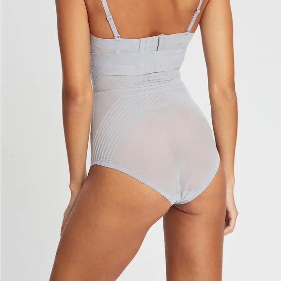 High waisted briefs size S - Picture 2 of 6